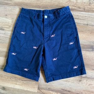 Vineyard Vines Embroidered USA flag Whale Shorts